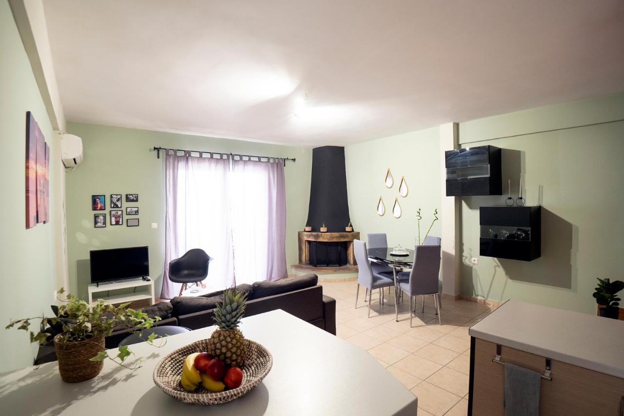 Cozy Apartment St John Chalkís Eksteriør bilde