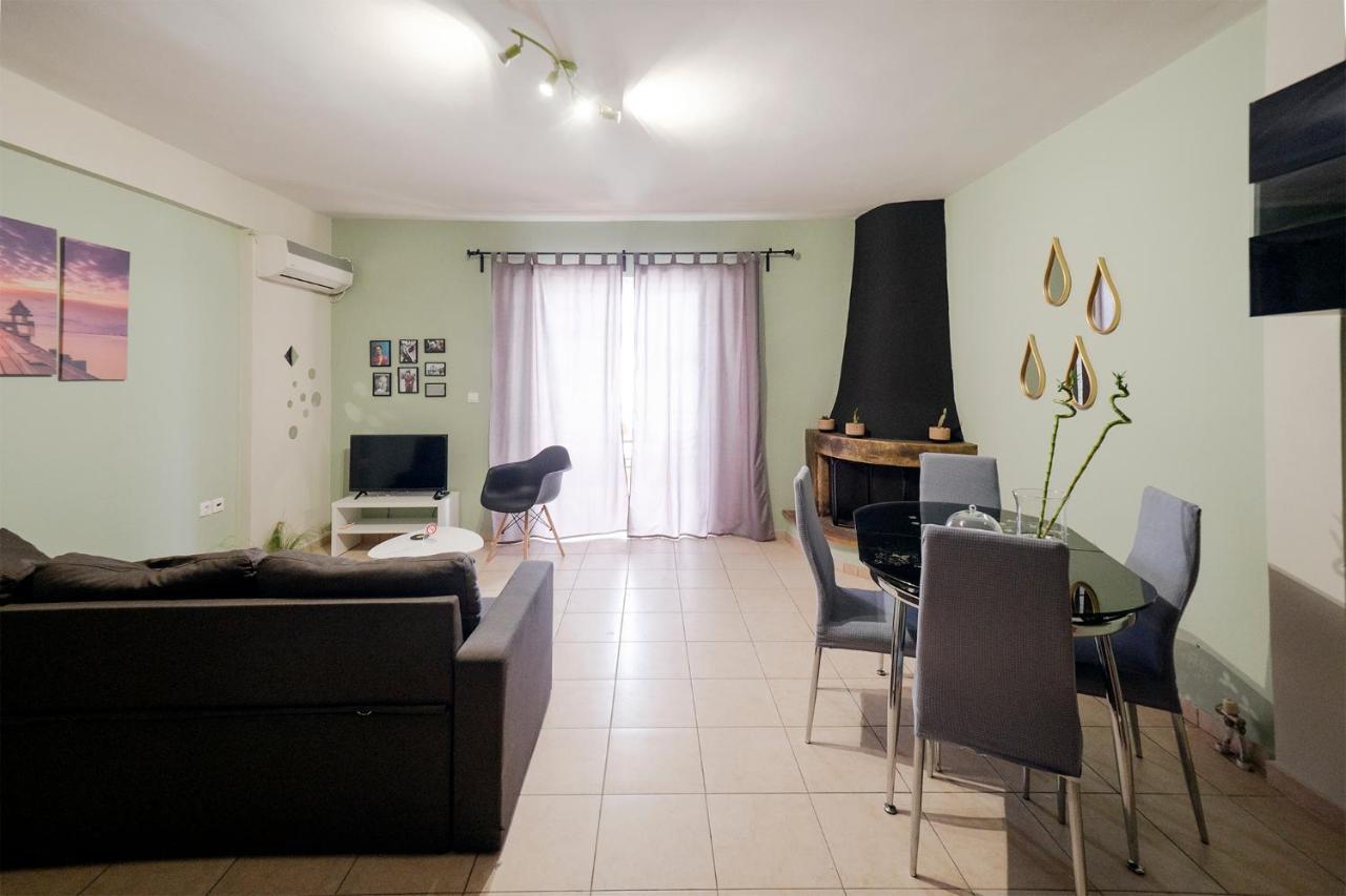 Cozy Apartment St John Chalkís Eksteriør bilde