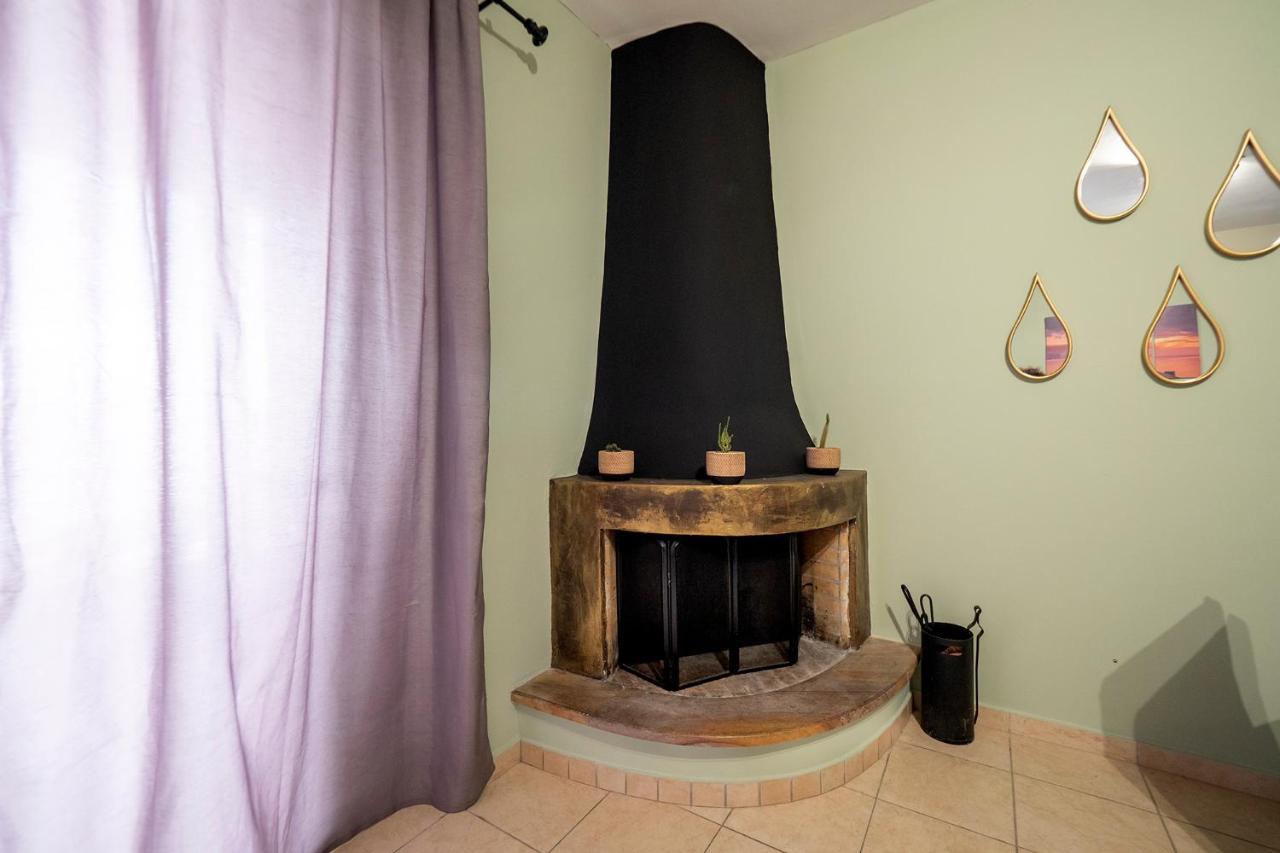 Cozy Apartment St John Chalkís Eksteriør bilde