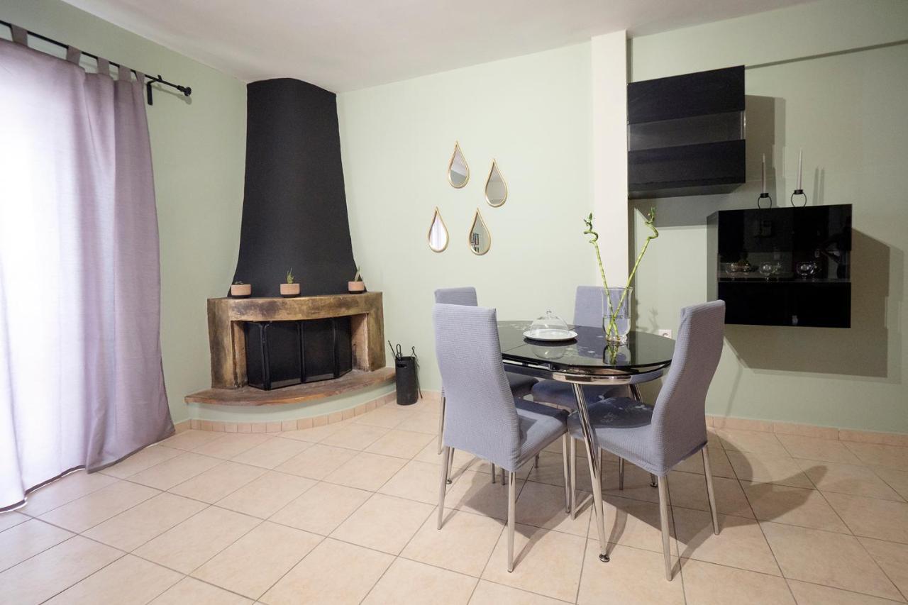 Cozy Apartment St John Chalkís Eksteriør bilde