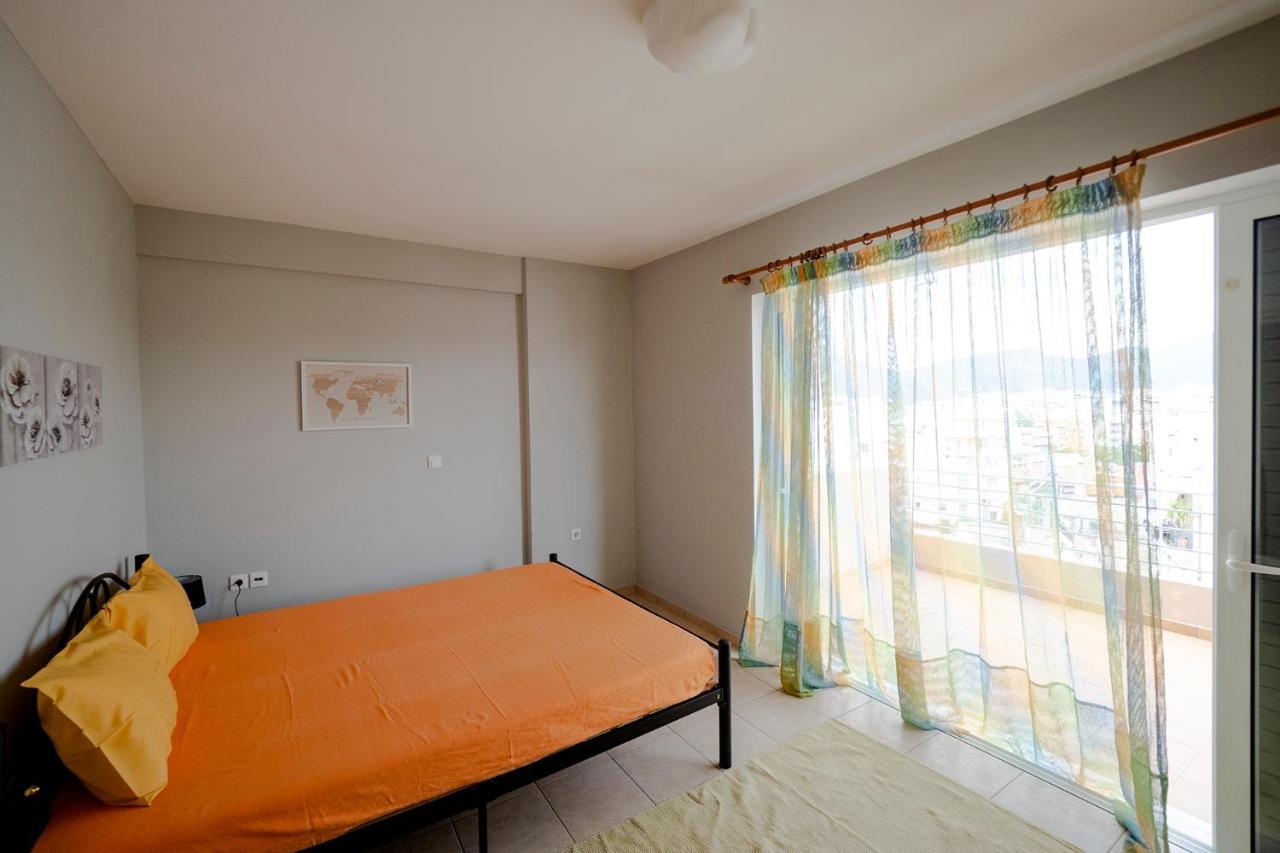 Cozy Apartment St John Chalkís Eksteriør bilde